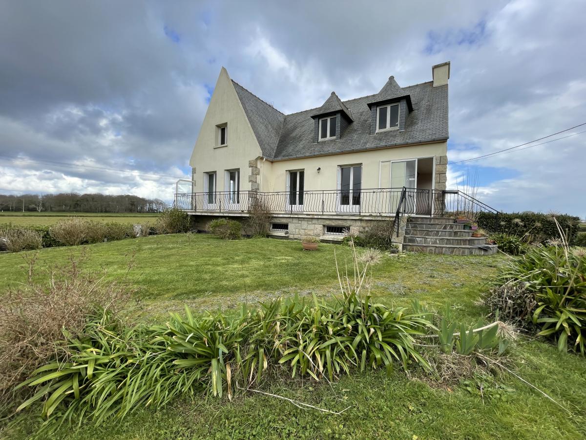 Maison à Ploubazlanec