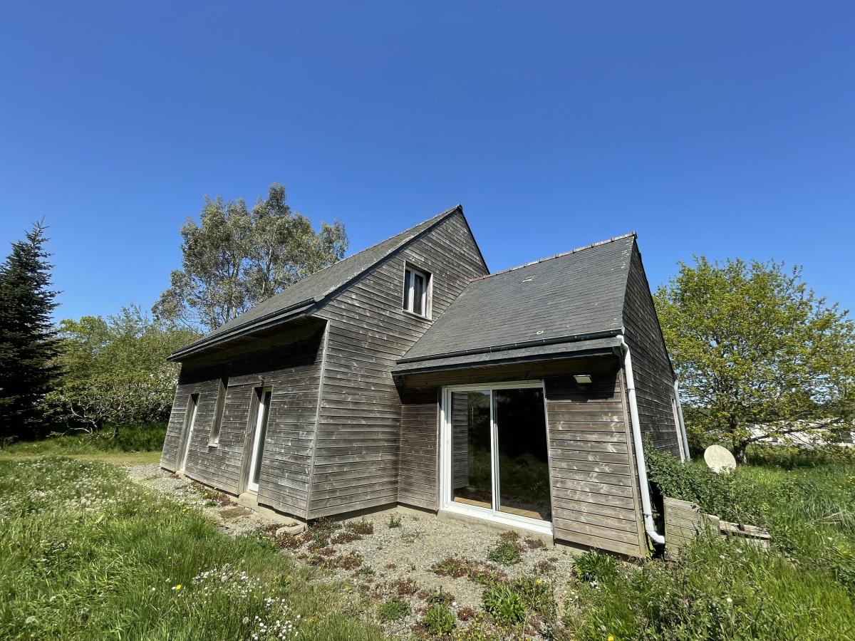 Maison à Yvias